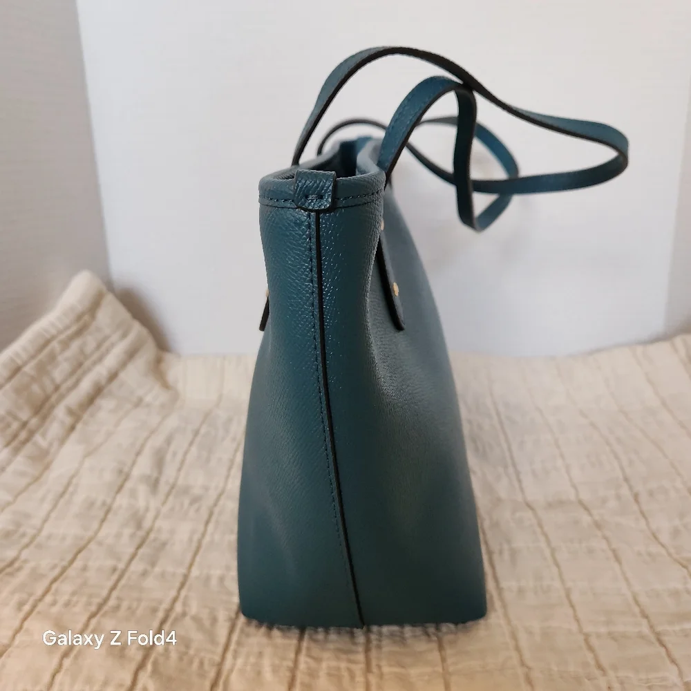COACH Blue Leather Bag - Picture 4 of 8